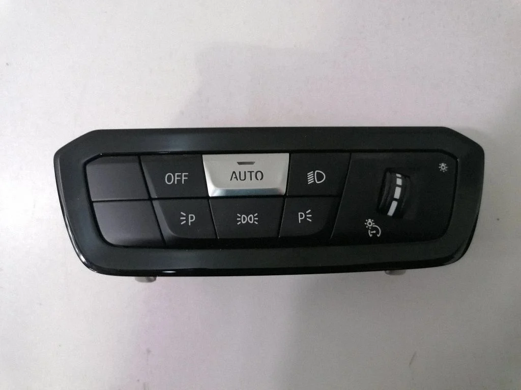 Gaismu slēdzis – BMW 3. sērija G20 G21 (2019-)