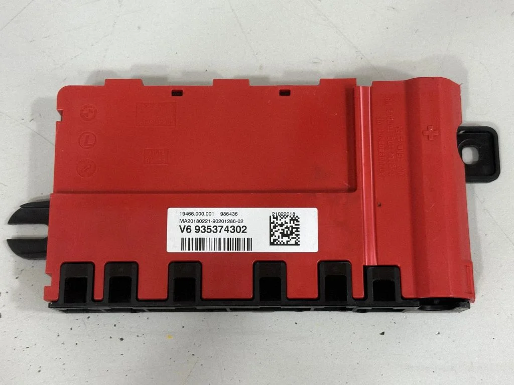 Przekaźnik stabilizacji prądu – BMW Seria 5 G30 G31 G38 (2016-)