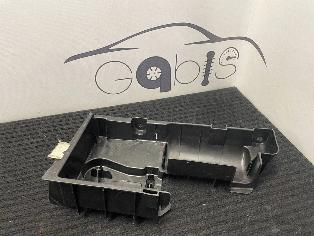 Other interior part – Mercedes-Benz C-Class W205 (2014-2021)