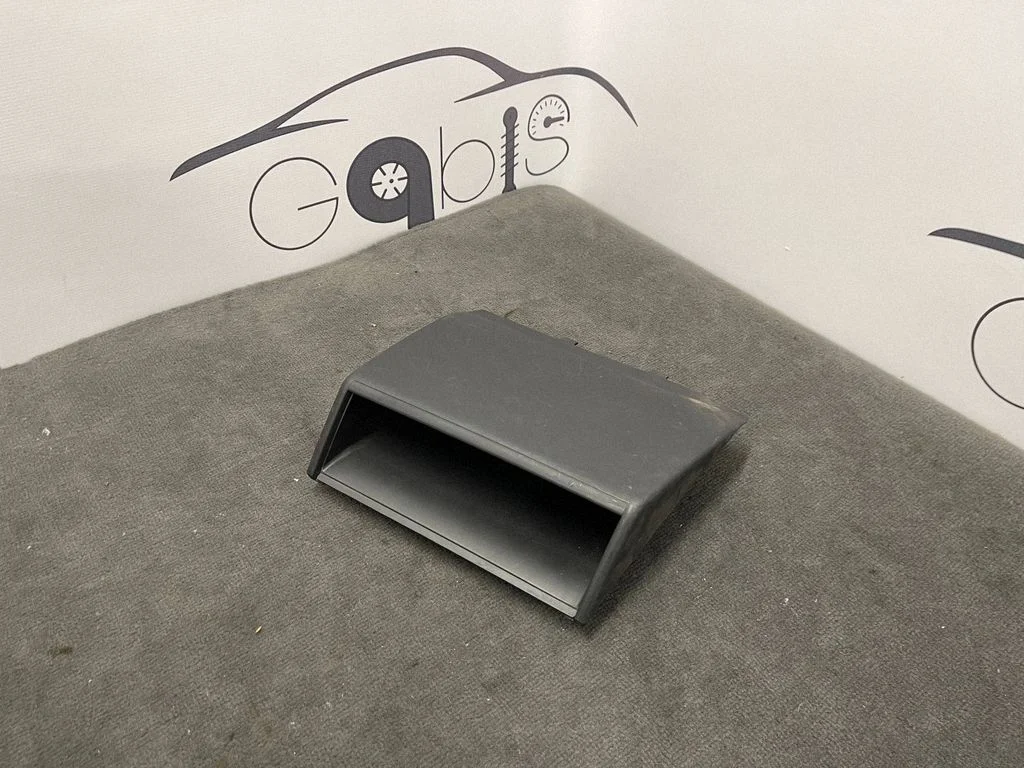 Other interior part 104505700 – Tesla Model S (2012-)