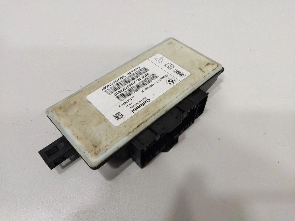 Drošības spilvenu vadības bloks 7911607