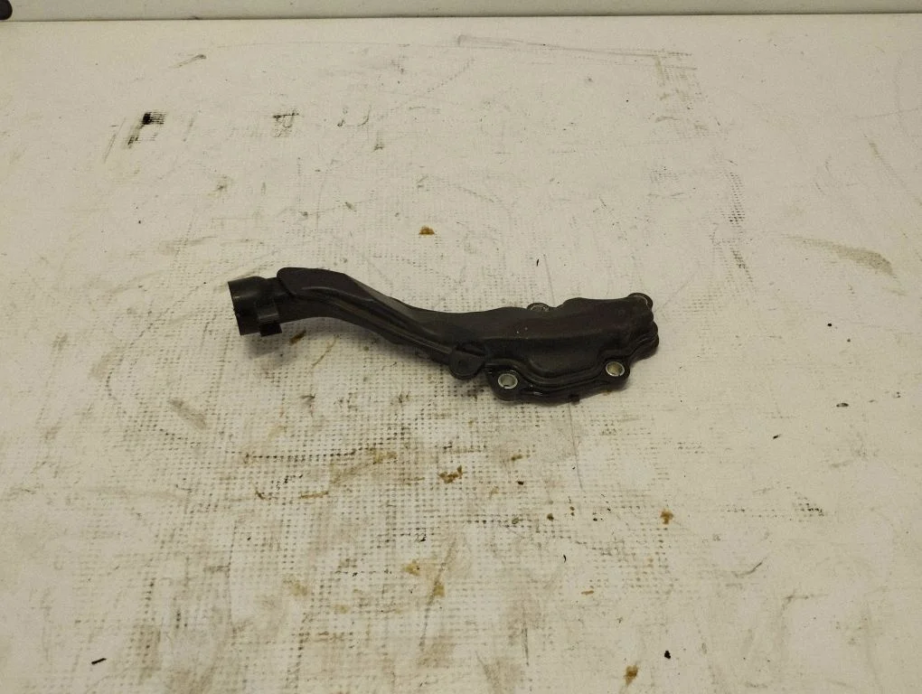 Other engine bay part A1770104302