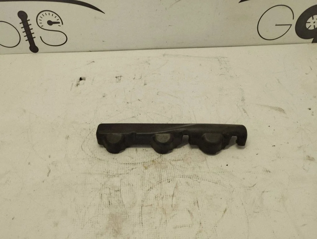 Other engine bay part A1772260100