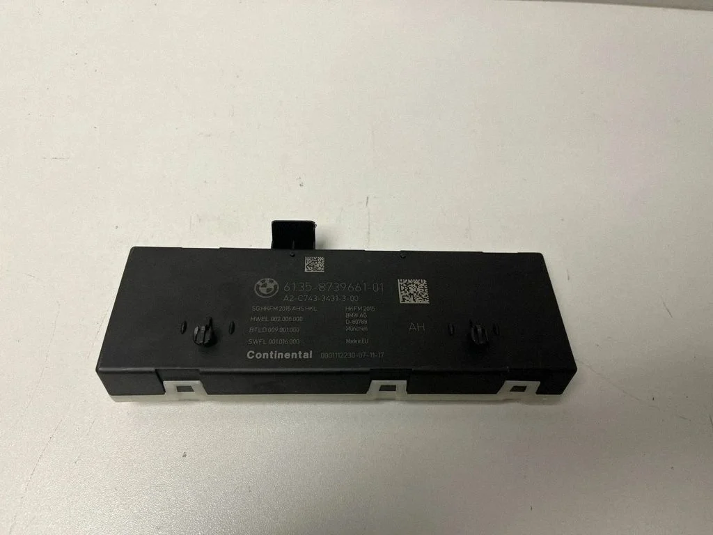 Bagāžnieka vāka vadības bloks 8739661
