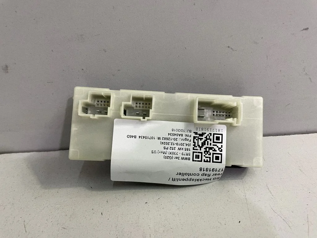 Bagāžnieka vāka vadības bloks
