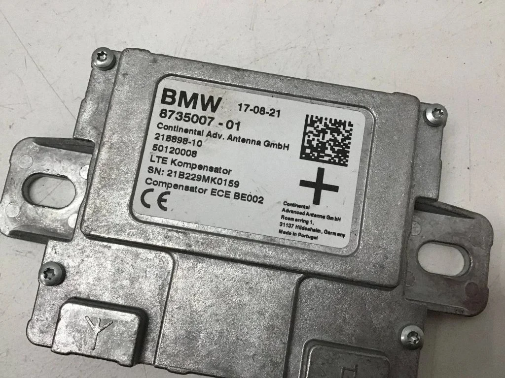 Antenni võimendi – BMW 4-seeria G22 G23 G24 G26 (2020-)