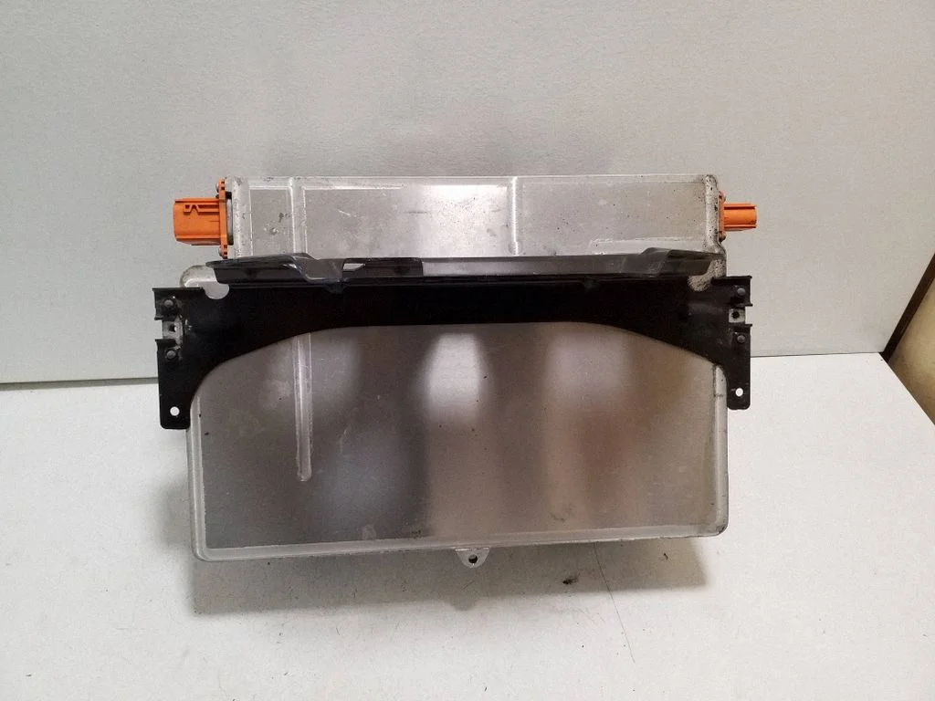 Invertors (sprieguma pārveidotājs) 1EA915684EF