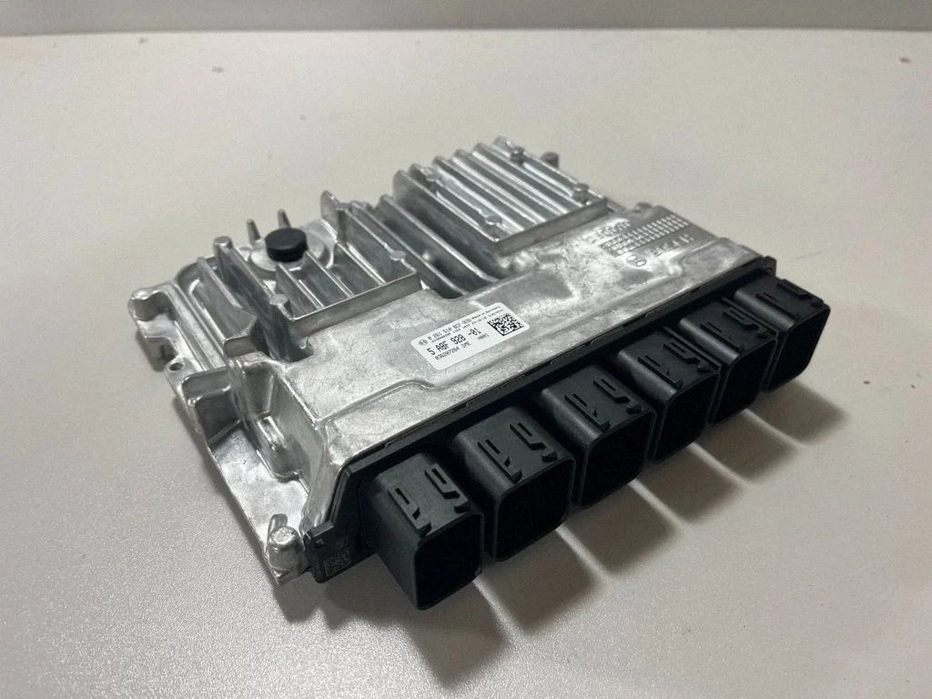 Dzinēja vadības bloks – BMW X3 G01 (2018-2024)