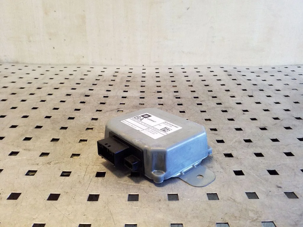 Phone control unit/module 13306647 – Opel Zafira C (2011-2019)