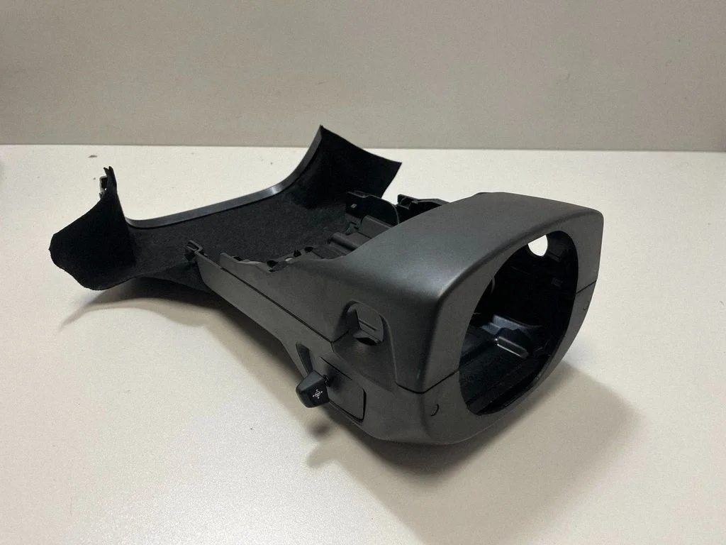 Stūres statnes apdare – BMW X5M G05 F95 (2019-)