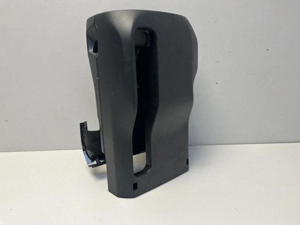 Steering wheel column trim 6805546