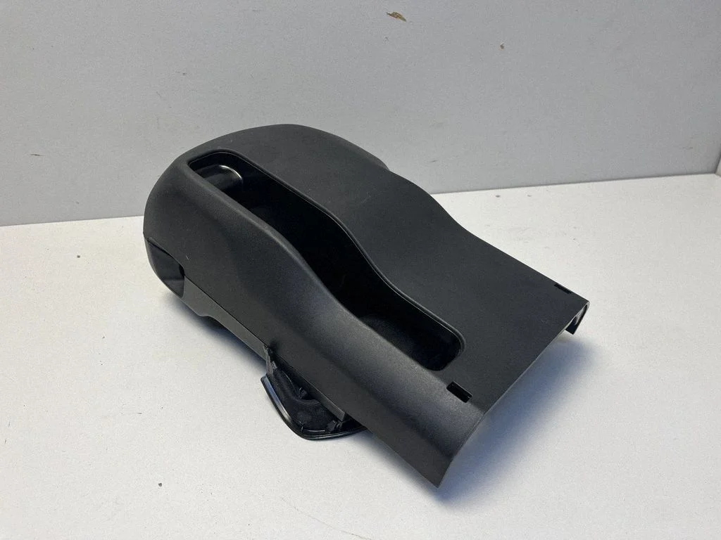 Stūres statnes apdare – BMW 3. sērija G20 G21 (2019-)
