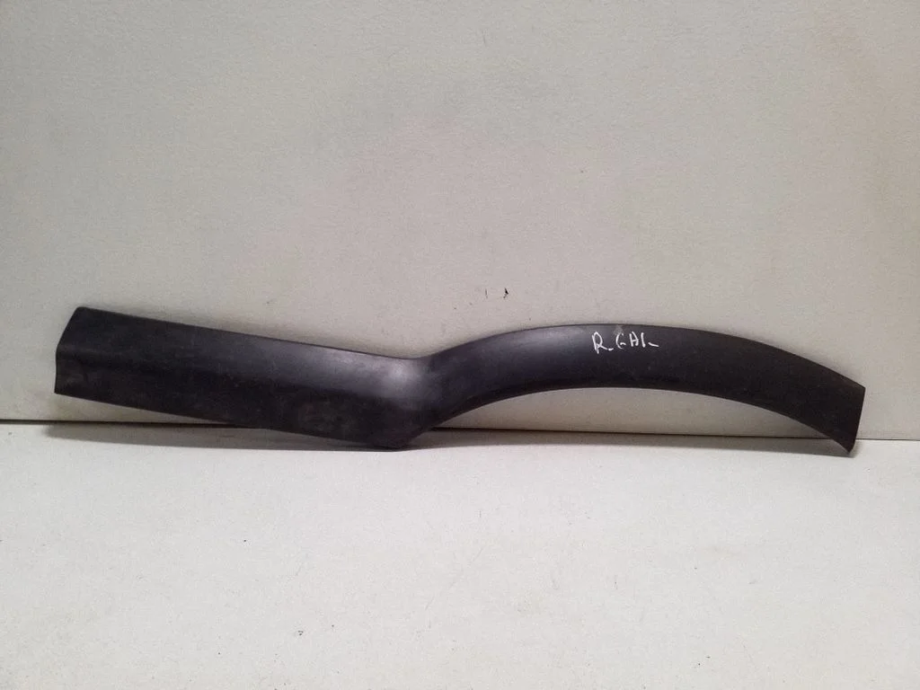 Rear fender molding trim – Opel Zafira A (1999-2005), right