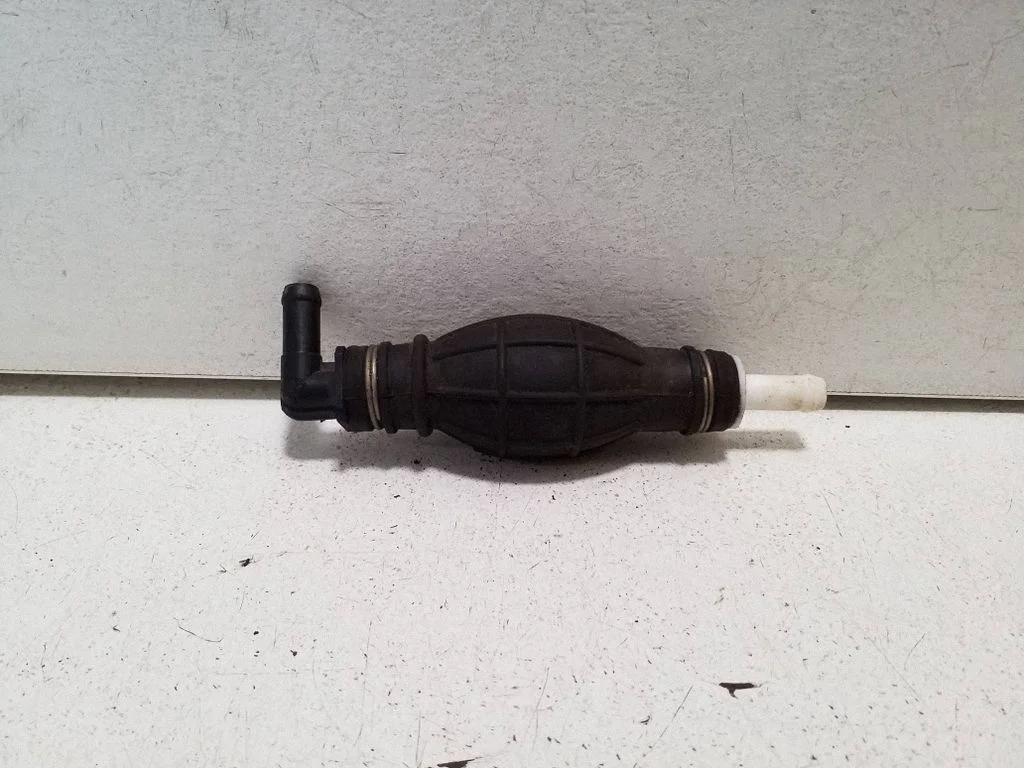 Mechaninė degalų pompa