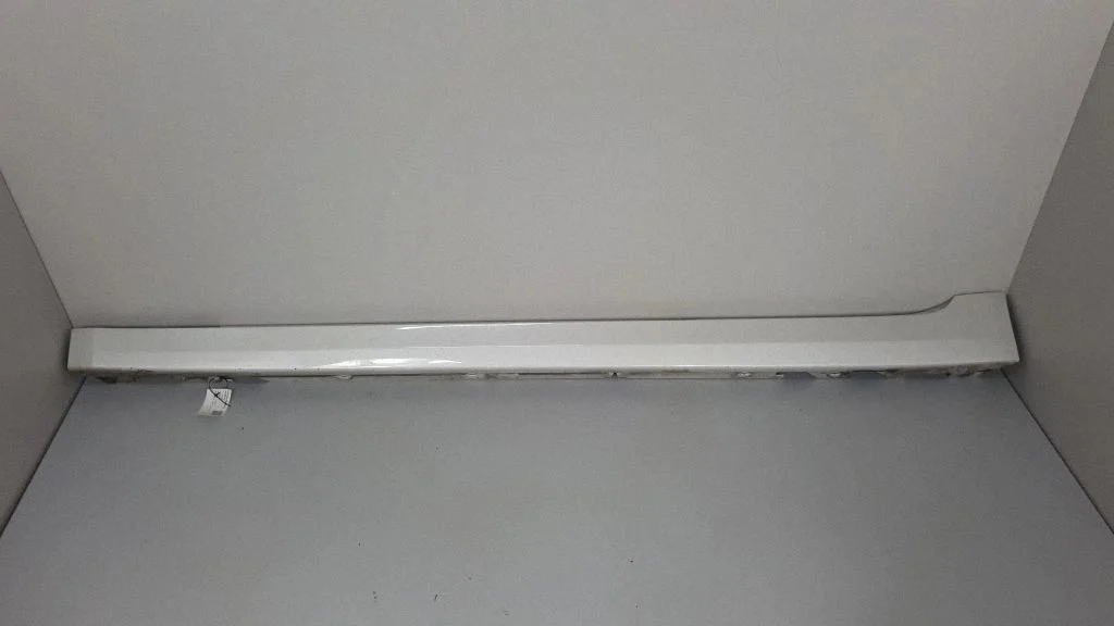 Próg – BMW Seria 5 G30 G31 G38 (2016-)