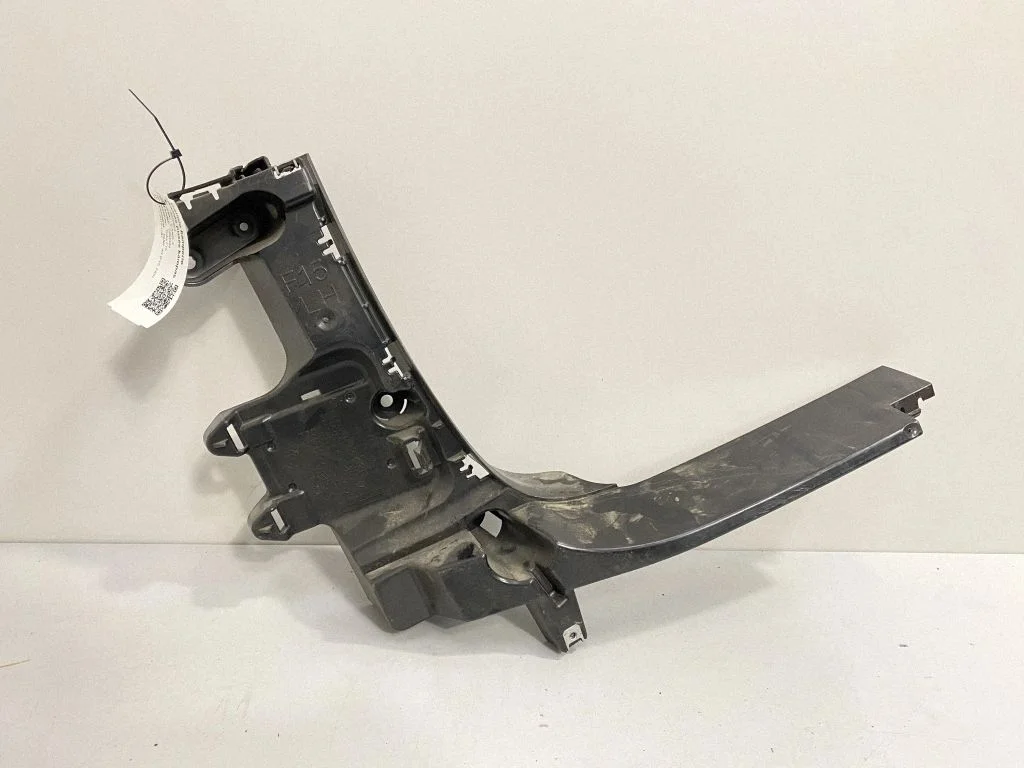 Rear bumper corner part panel trim – BMW X5 F15 (2013-2017)