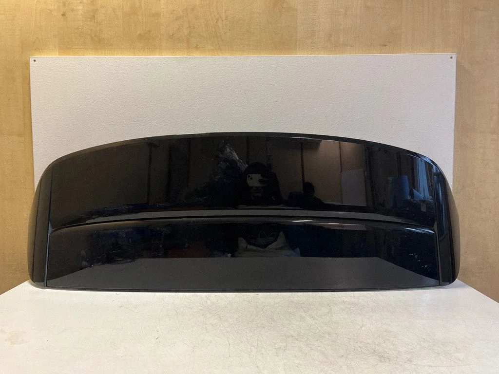 Tailgate/trunk spoiler 9J0827677B
