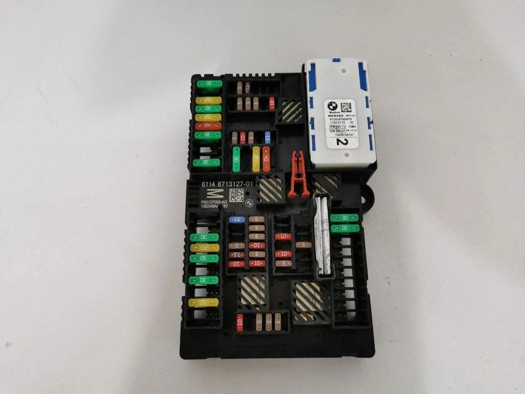 Drošinātāju bloks – BMW 7. sērija G11 G12 (2015-2022)