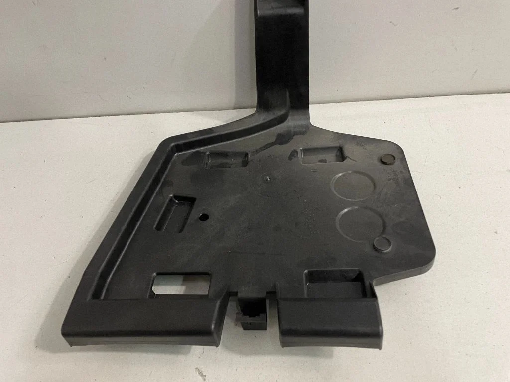 Cita ārējā detaļa – BMW 3. sērija F30 F35 F31 (2012-2018)