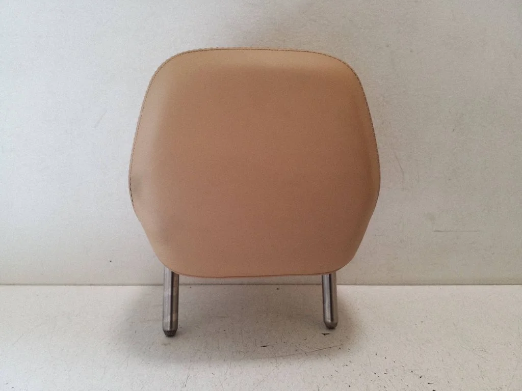 Rear seat headrest – Porsche Cayenne (92A) (2010-2017)