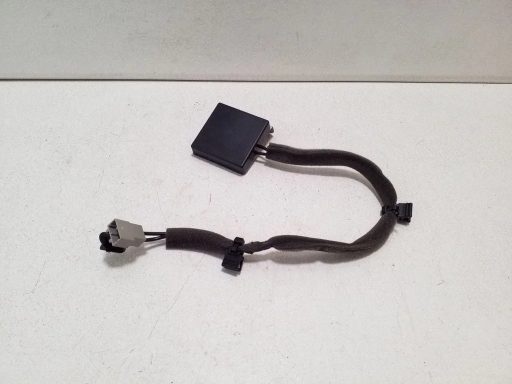Raadioantenn 282126UA2B – Nissan Qashqai J12 (2021-)
