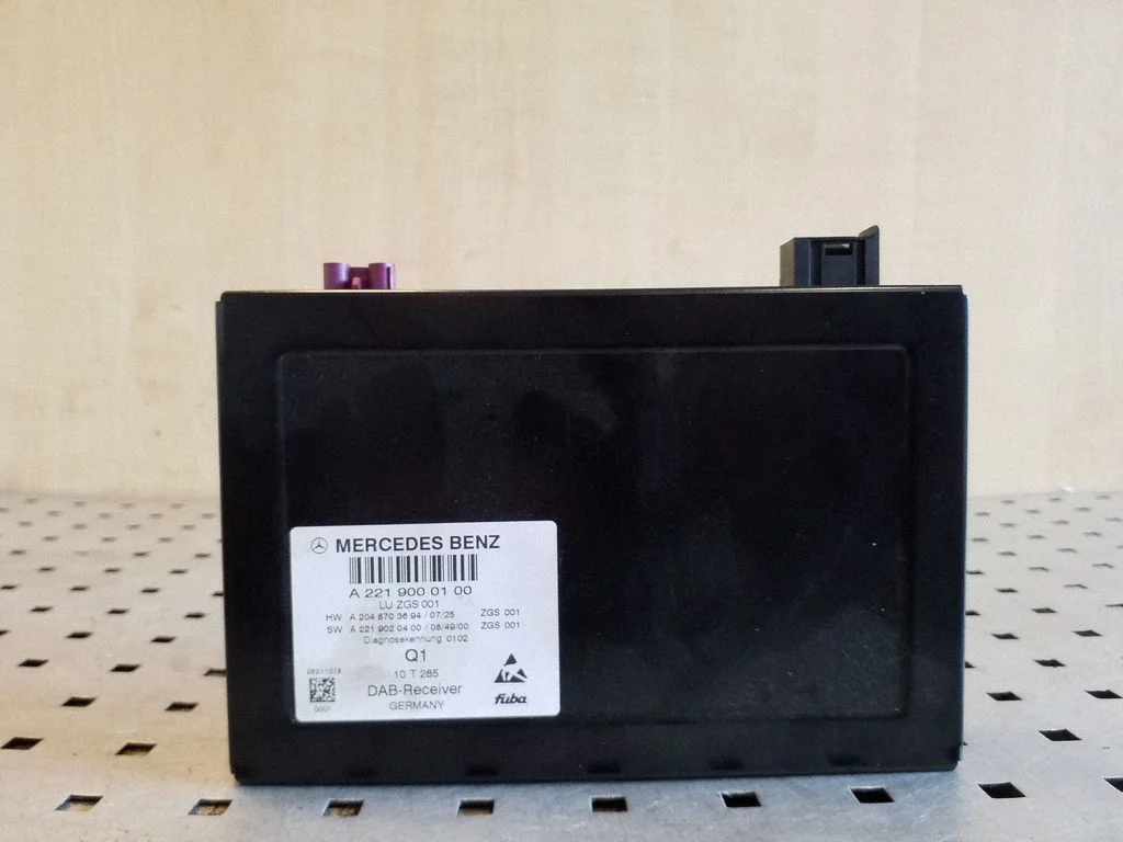 Antenos valdymo blokas