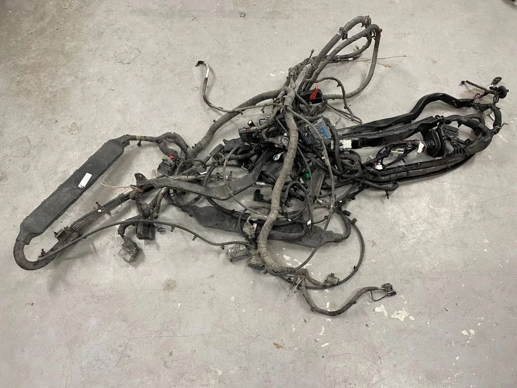 Citi vadi/instalācija 638A2039B9309
