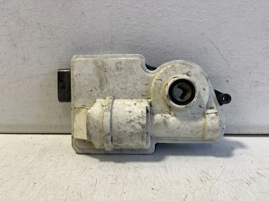 Fuel tank cap lock motor – Porsche Taycan 9J1 (2019-)