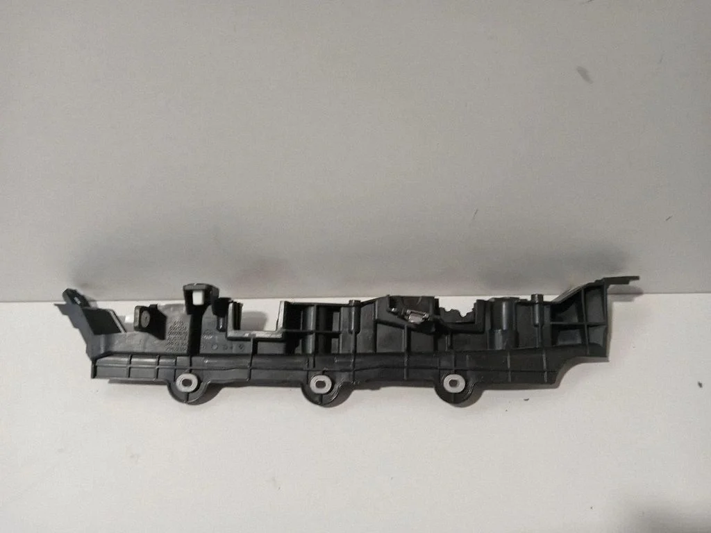 Cita motora nodalījuma detaļa 6991214