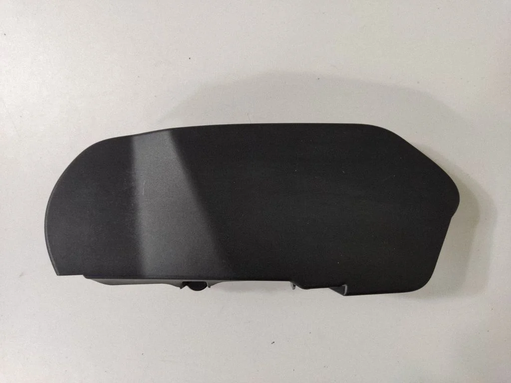 Kita variklio skyriaus detalė