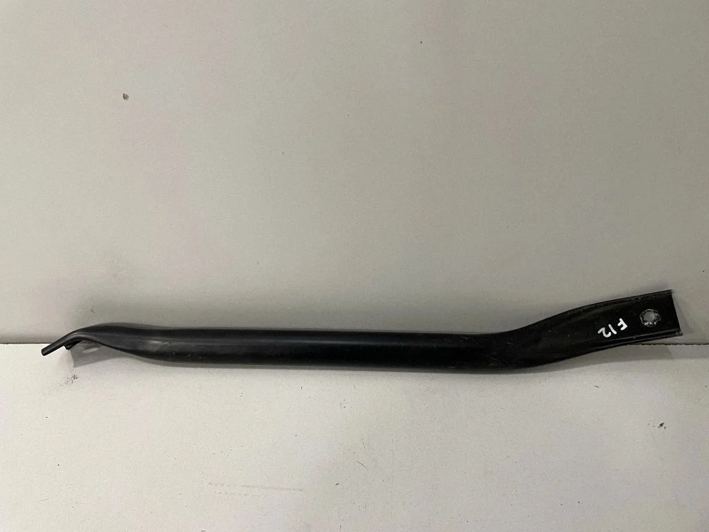 Cita motora nodalījuma detaļa 1234567 – BMW 6. sērija F12 F13 (2010-2018)