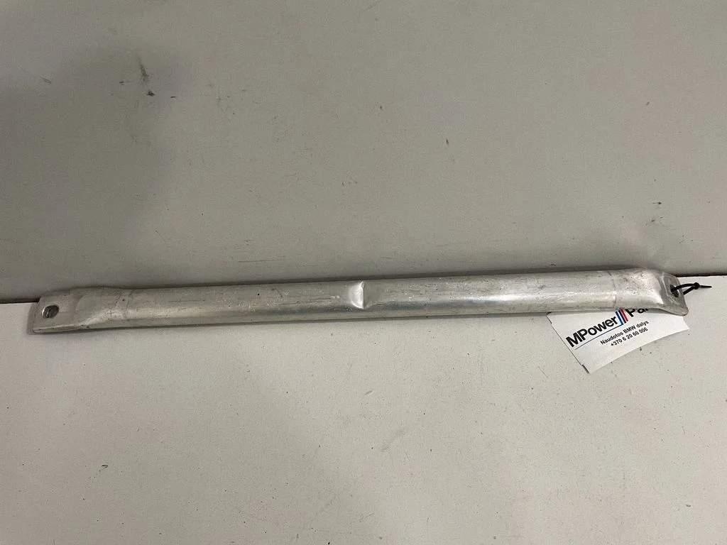 Cita motora nodalījuma detaļa 7184939