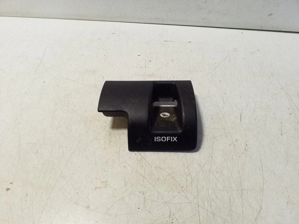 ISOFIX dangtelis