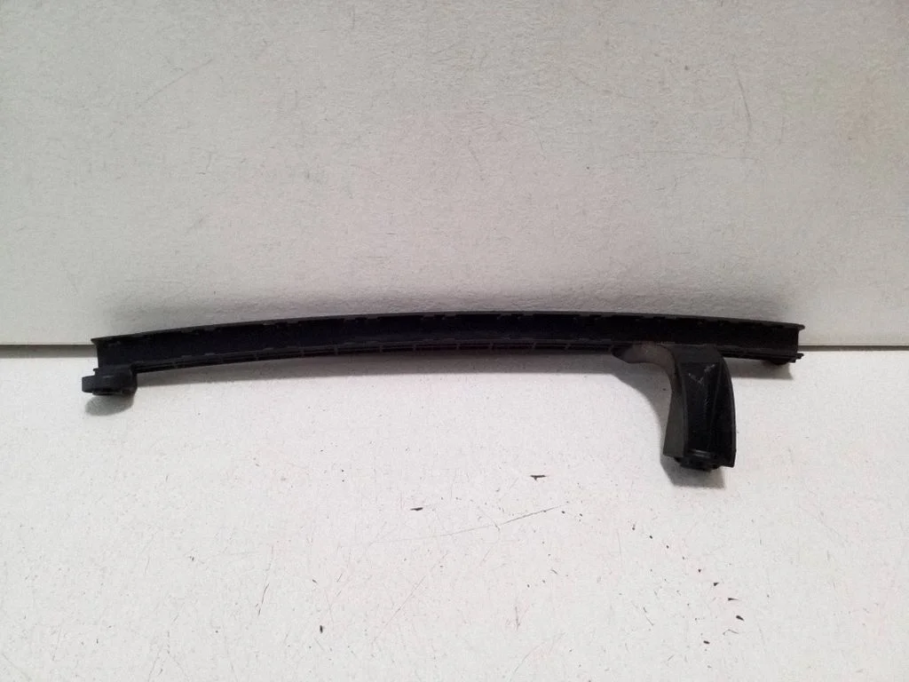Rear door windshield rail 81A839067 – Audi SQ2 GA (2017-)