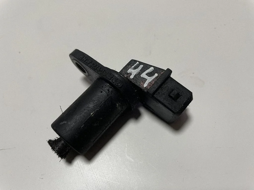 Kita variklio skyriaus detalė
