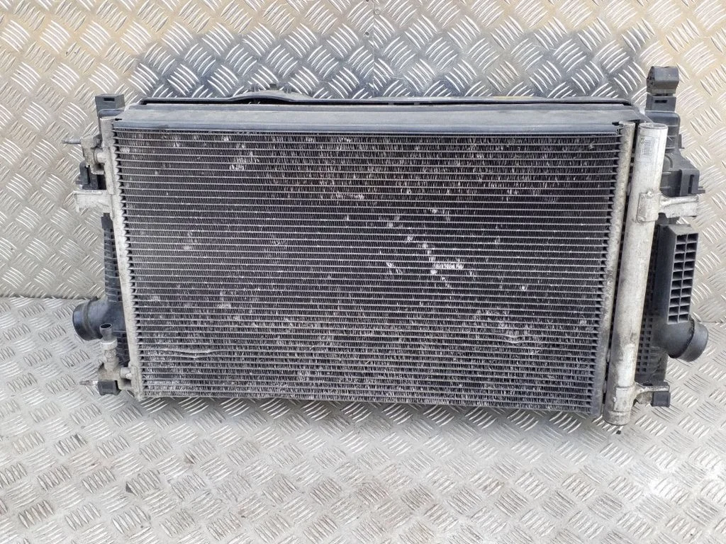Radiaatorite komplekt 0130308406 – Chevrolet Orlando (2011-)