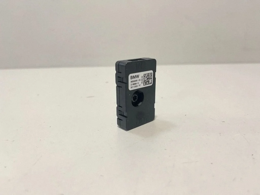 Antenas pastiprinātājs – BMW X6 G06 (2019-)