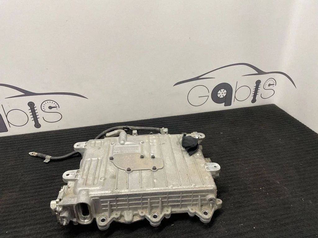 Inverteris (įtampos keitiklis)