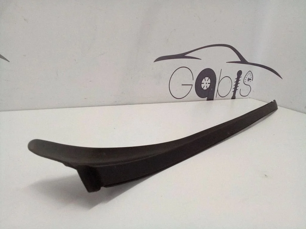 Windshield trim A2146903100