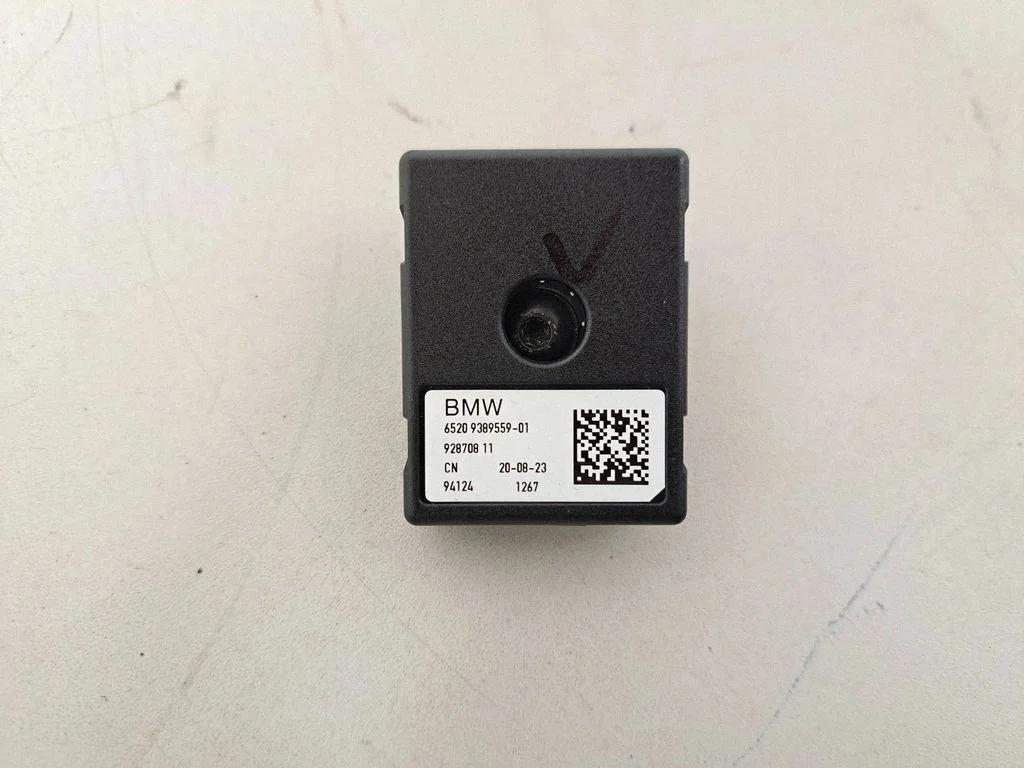 Antenas pastiprinātājs 9389559