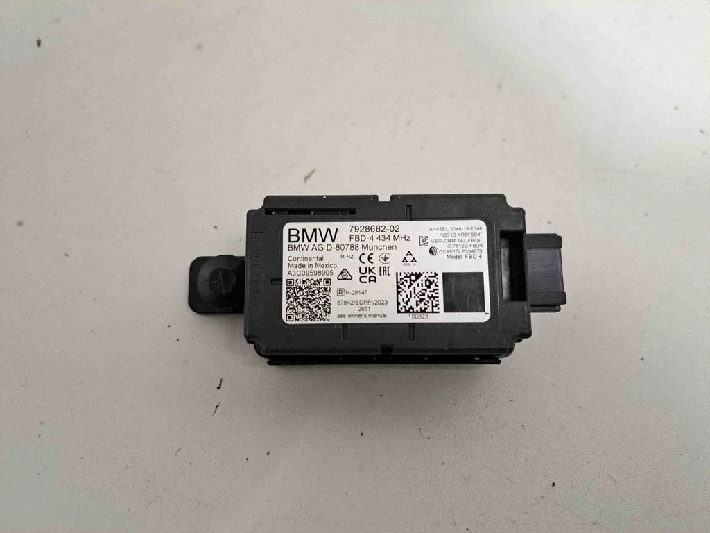 Aerial antenna amplifier – BMW X5M G05 F95 (2019-)