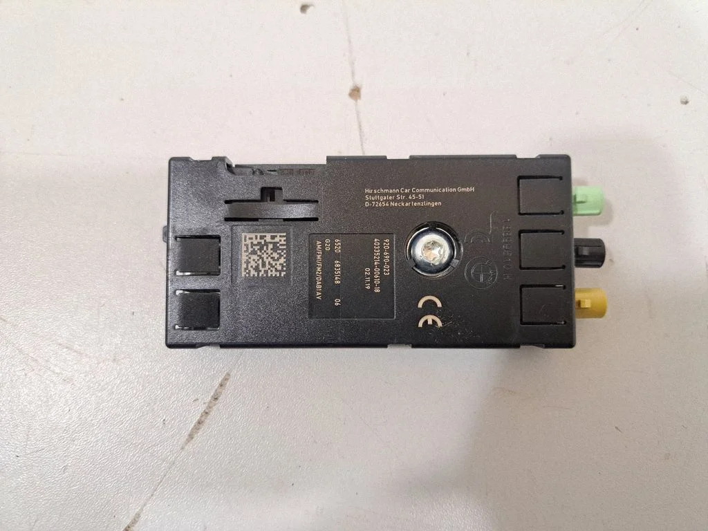 Aerial antenna amplifier – BMW 3 Series G20 G21 (2019-)