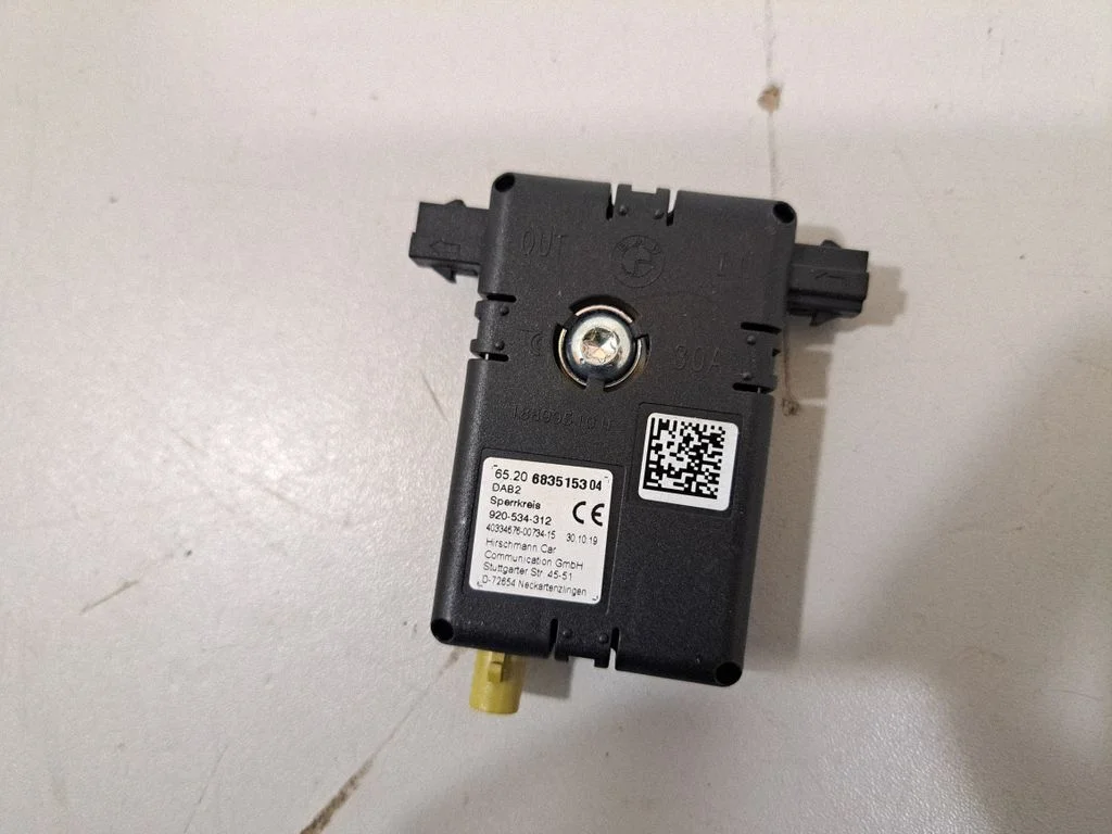 Wzmacniacz antenowy – BMW Seria 3 G20 G21 (2019-)