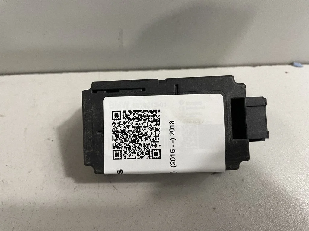 Wzmacniacz antenowy – BMW Seria 5 G30 G31 G38 (2016-)