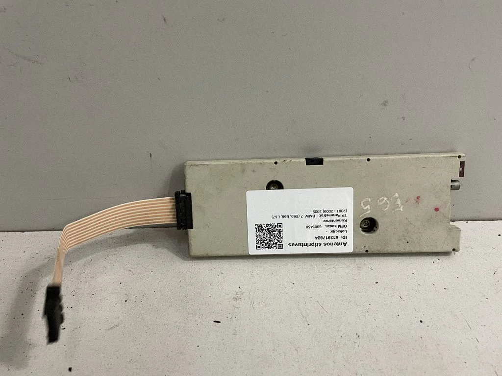 Wzmacniacz antenowy – BMW Seria 7 E65 E66 (2001-2008)
