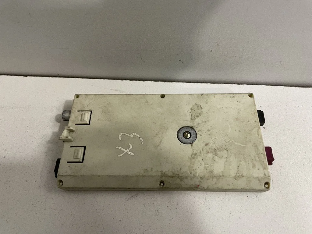 Wzmacniacz antenowy – BMW X3 E83 (2003-2010)