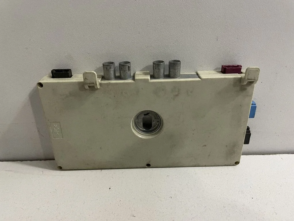 Wzmacniacz antenowy – BMW Seria 3 E92 E93 (2005-2014)