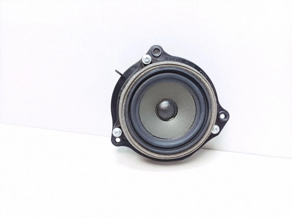 Skaļrunis (-ņi) priekšējās durvīs 8715685 – BMW X1 F48 F49 (2015-2022)