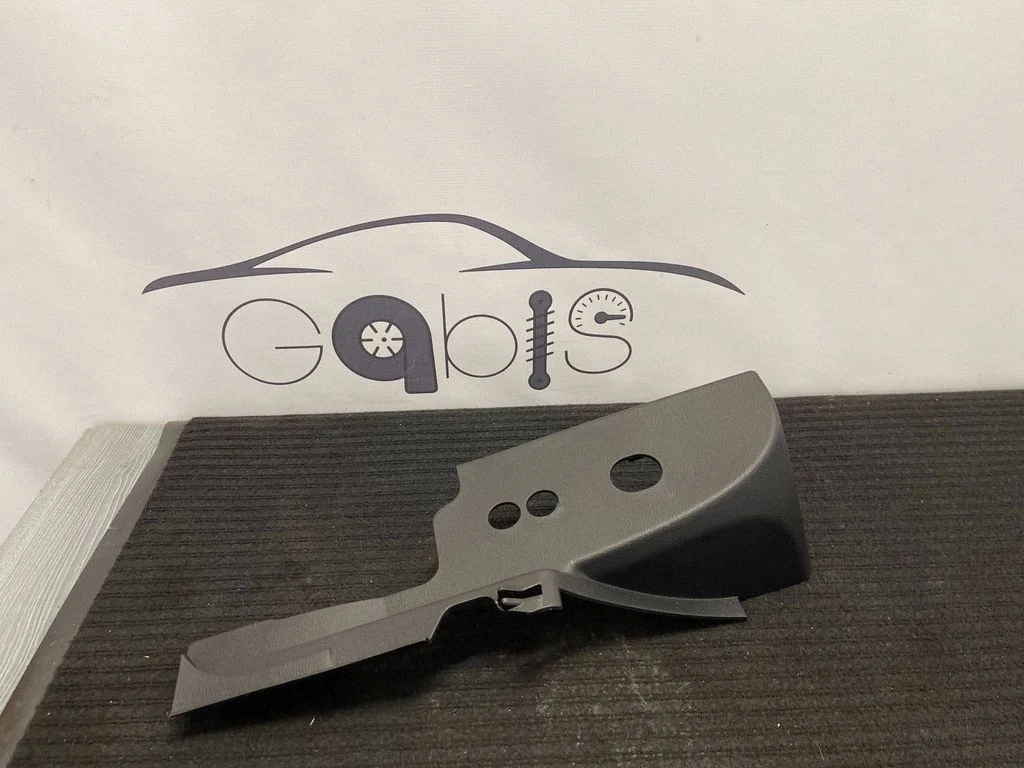Seat trim – Dodge RAM 1500 DS (2009-)