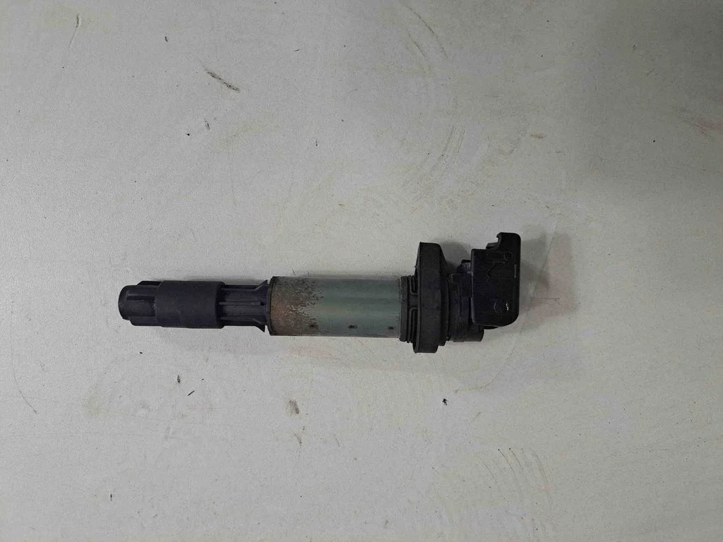 High voltage ignition coil 8616153